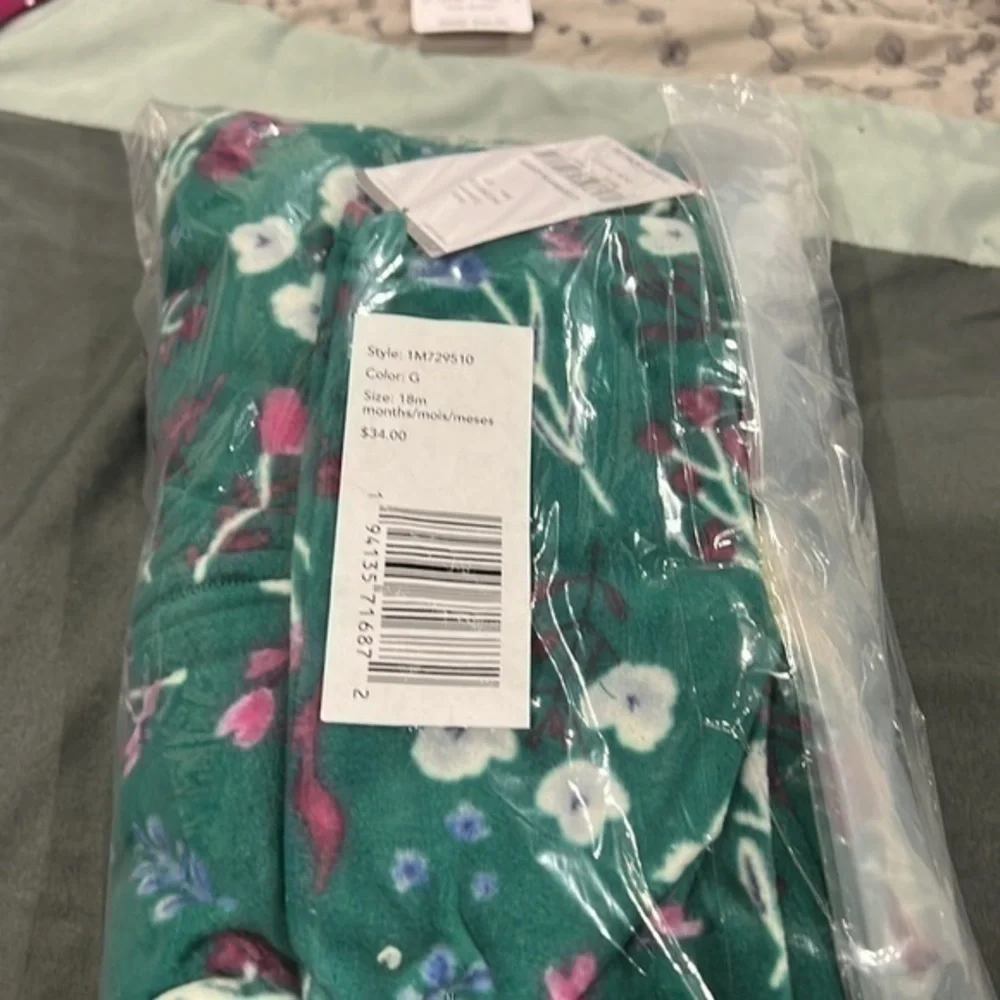 Carter’s Baby Girls 3 Piece Set